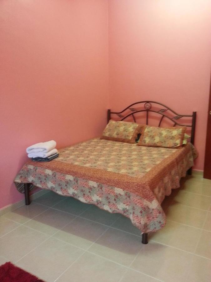 Yasmeen Homestay Kemaman Chukai Luaran gambar